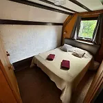 Spacious Nature Escape, House For 6 Near Amsterdam & Sea *