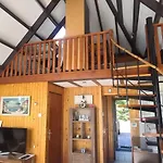 Spacious Nature Escape, House For 6 Near Amsterdam & Sea