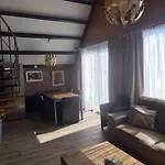 Дом отдыха Spacious Nature Escape, House For 6 Near Amsterdam & Sea Opmeer
