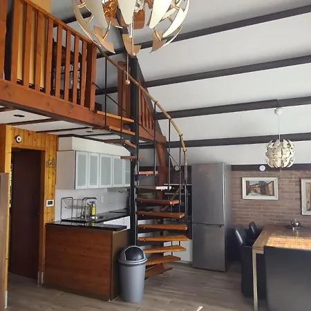 Spacious Nature Escape, House For 6 Near Amsterdam & Sea 度假居 *